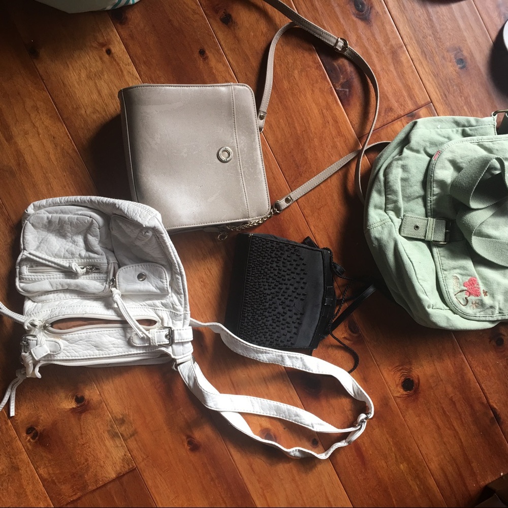 Set of 4 purses